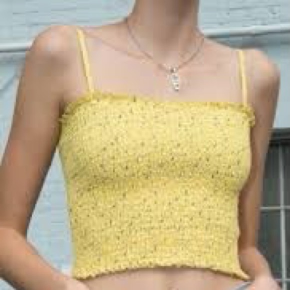 Brandy Melville Tops - Cute brandy Melville tank top